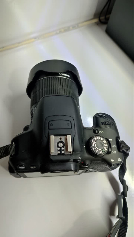 دوربین دیجیتال کانن مدل EOS 700D Kit 18-55mm IS STM