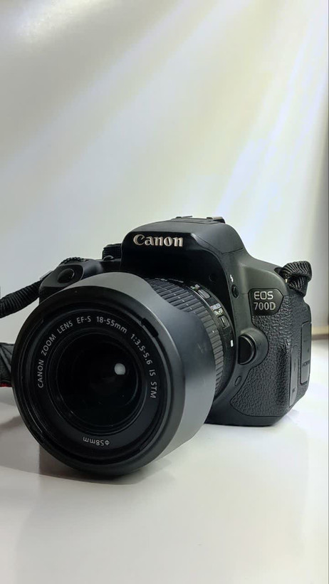دوربین دیجیتال کانن مدل EOS 700D Kit 18-55mm IS STM